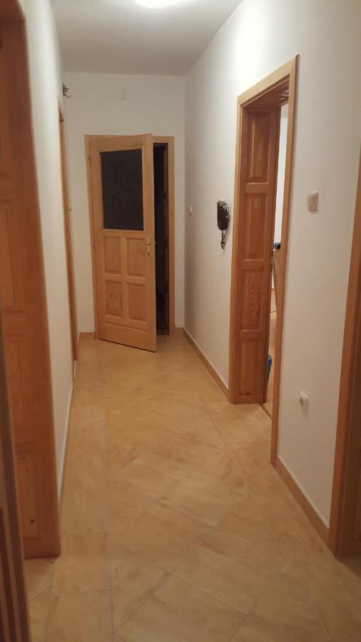 Ferienwohnung Sabina Босанська Крупа Екстер'єр фото