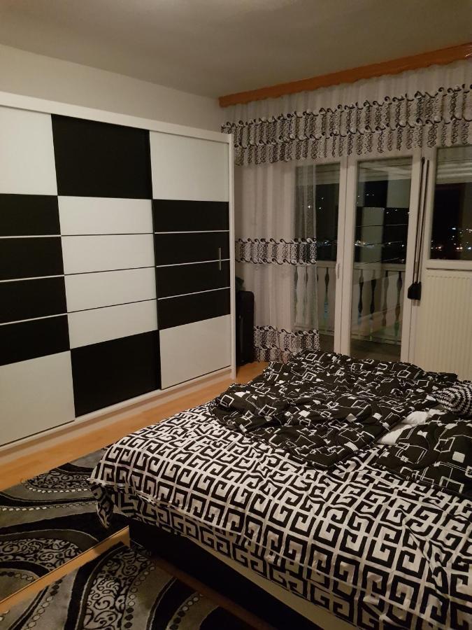 Ferienwohnung Sabina Босанська Крупа Екстер'єр фото